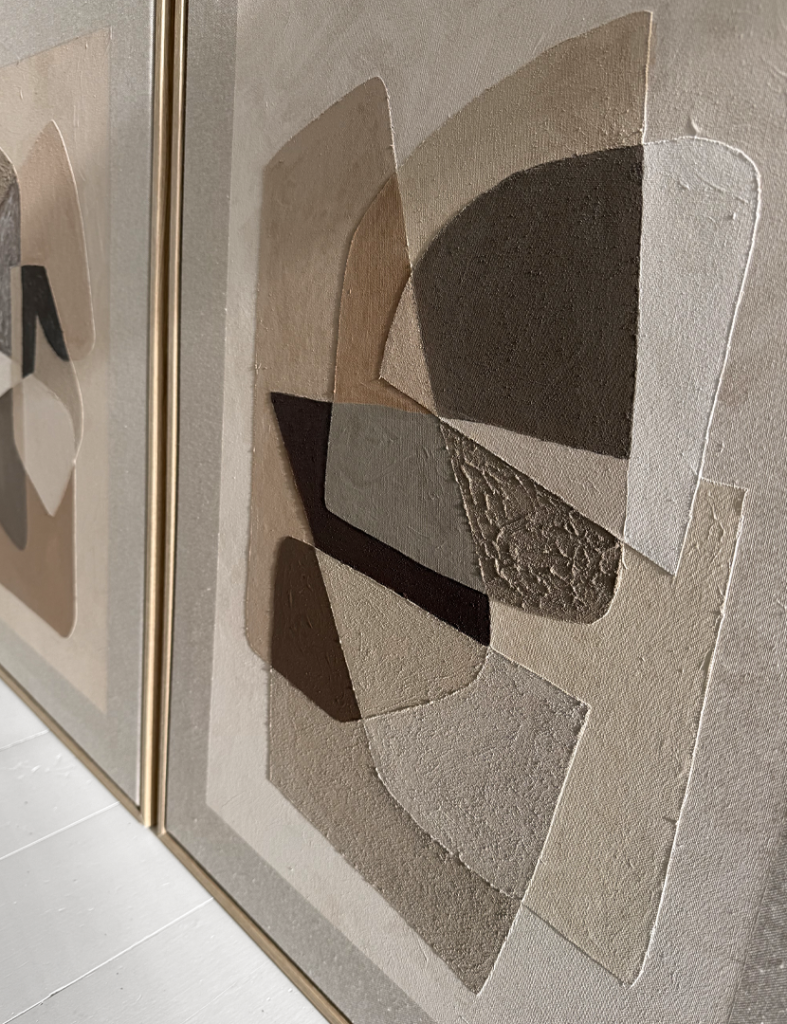 MOMENTS.03 DETAIL 1 830x1080px website