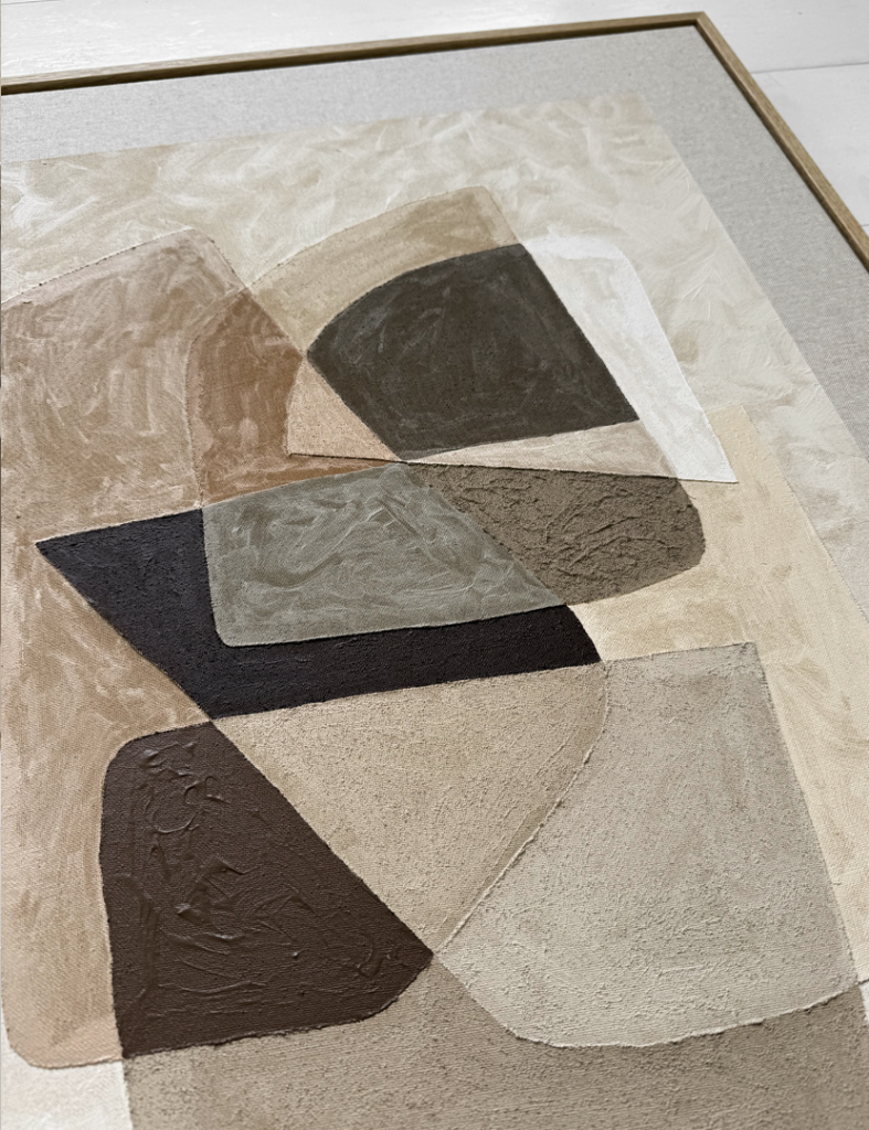 MOMENTS.03 DETAIL 2 830x1080px website